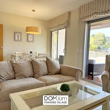 Domuum Holidays - Paradise Village Gf * Σαλού