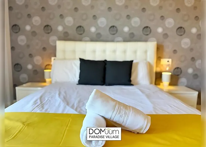 Domuum Holidays - Paradise Village Gf